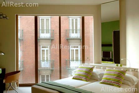 Room Mate Alicia 9